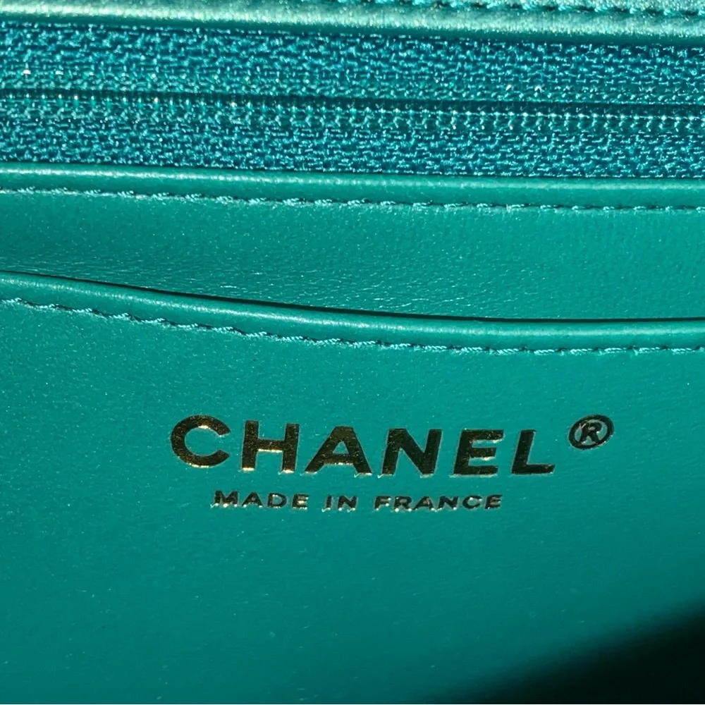 RARE NIB CHANEL IRIDESCENT GREEN CLASSIC MINI FLAP - Picture 13 of 17